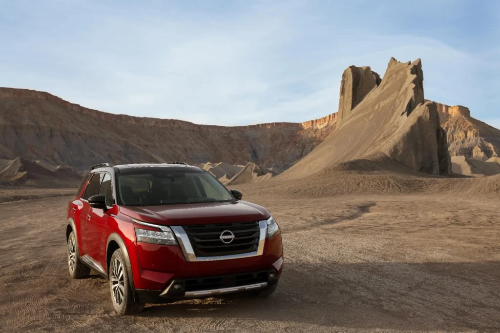 2022 Nissan Pathfinder Platinum 4dr SUV Exterior 2022 Nissan Pathfinder Platinum 4dr SUV Exterior