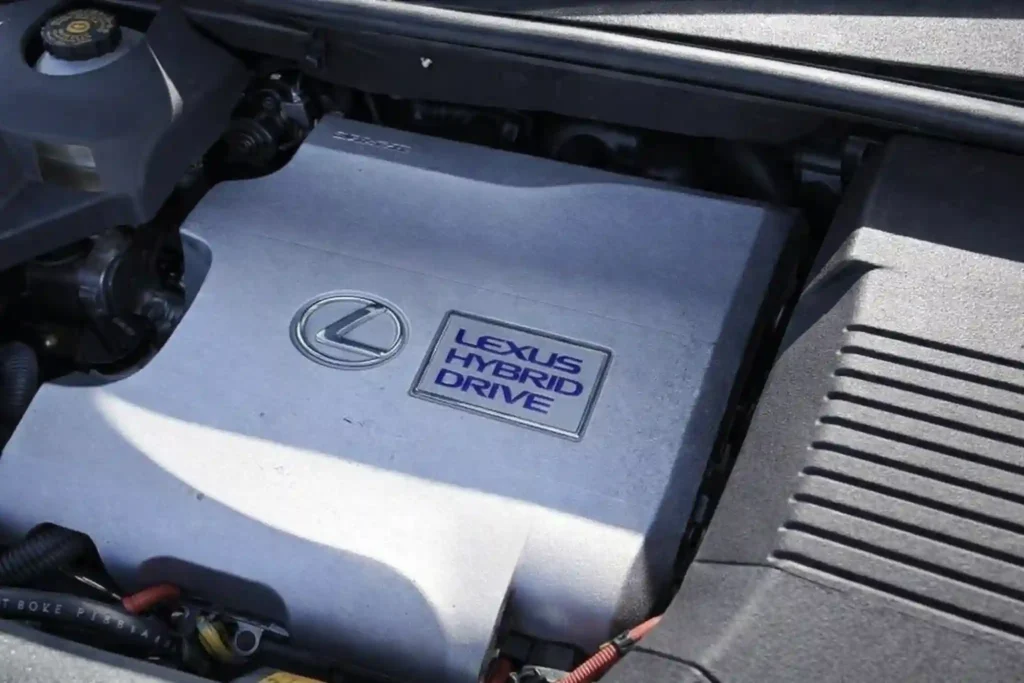 2014 Lexus RX 450h Lexus Hybrid Drive Engine Cover Close Up 2014 Lexus RX 450h Lexus Hybrid Drive Engine Cover Close Up